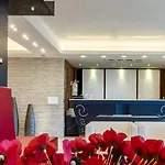 מלון Kora Park 4*