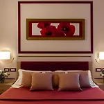 מלון Kora Park 4*