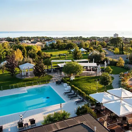 Kora Park Hotel 4*